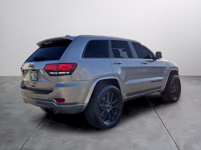 2017 Jeep Grand Cherokee Altitude