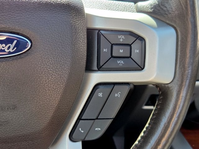2017 Ford Super Duty F-250 SRW Lariat