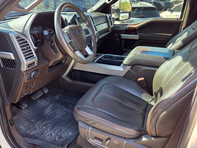 2017 Ford Super Duty F-250 SRW Lariat