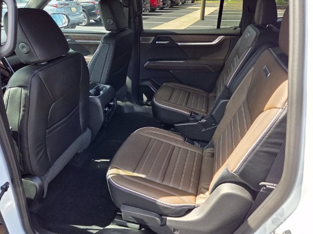 2027 GMC Acadia Denali Ultimate