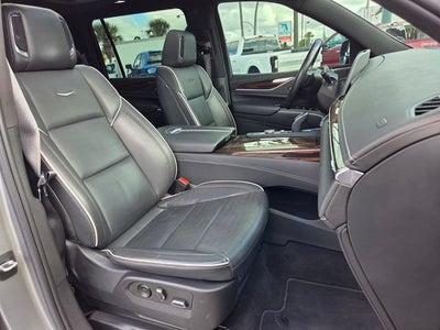 2023 Cadillac Escalade ESV RWD Premium Luxury