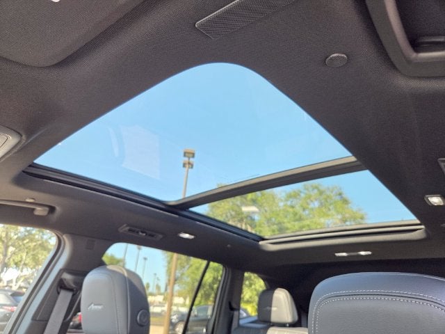 2027 Buick Enclave Avenir