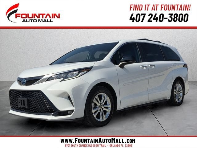 2023 Toyota Sienna XSE