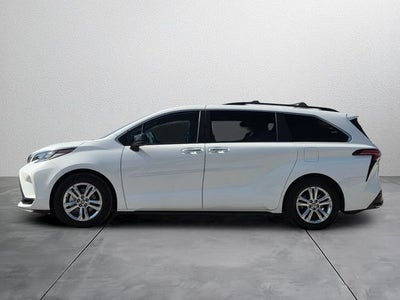 2023 Toyota Sienna XSE