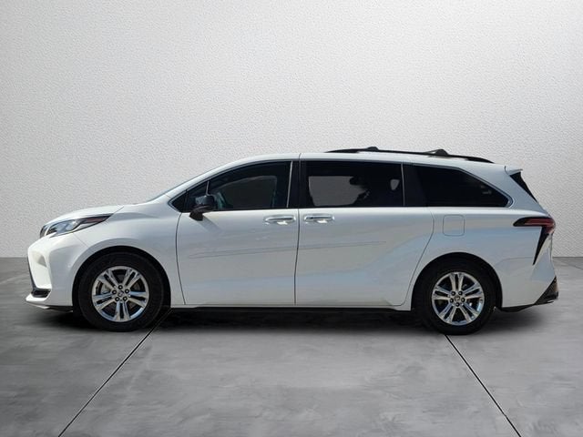 2023 Toyota Sienna XSE
