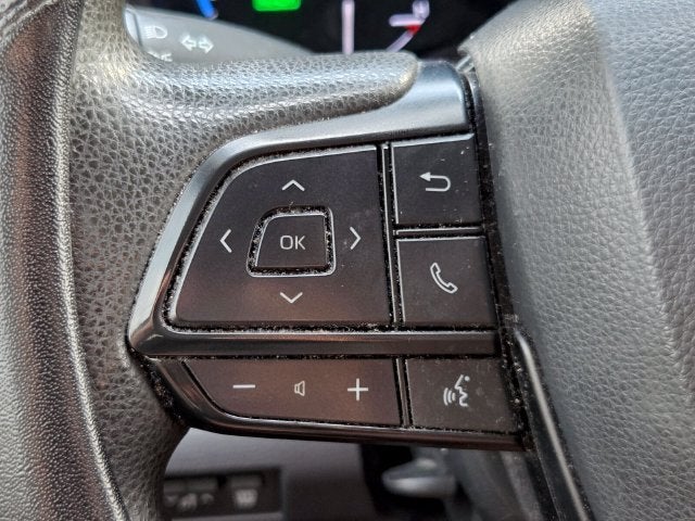 2023 Toyota Sienna LE