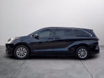2023 Toyota Sienna LE