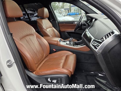 2021 BMW X5 M50i