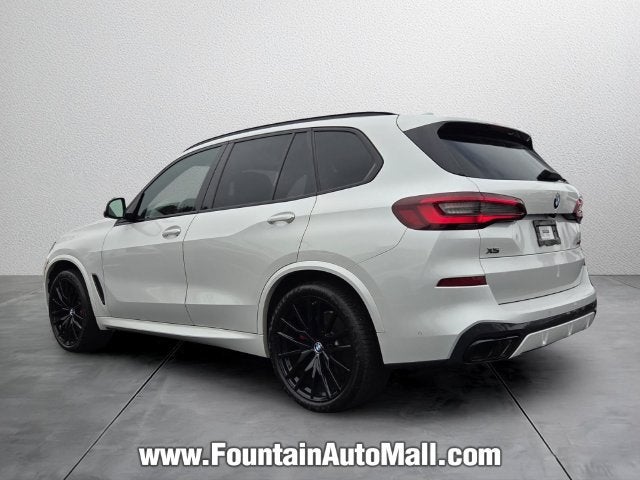 2021 BMW X5 M50i