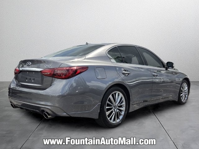 2023 INFINITI Q50 LUXE